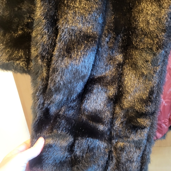 80's Y2K Jordache Faux Fur Coat Size Medium/Large - Picture 10 of 14